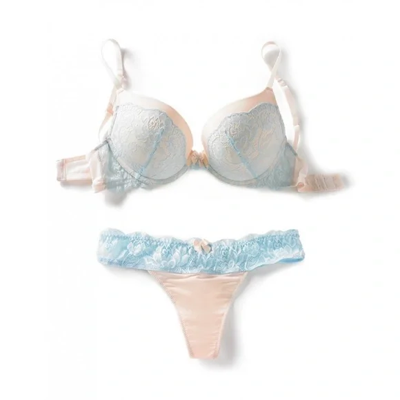 COPY - Adore Me Beatriz Add 2 Cups Bra 🎀 - Picture 2 of 10
